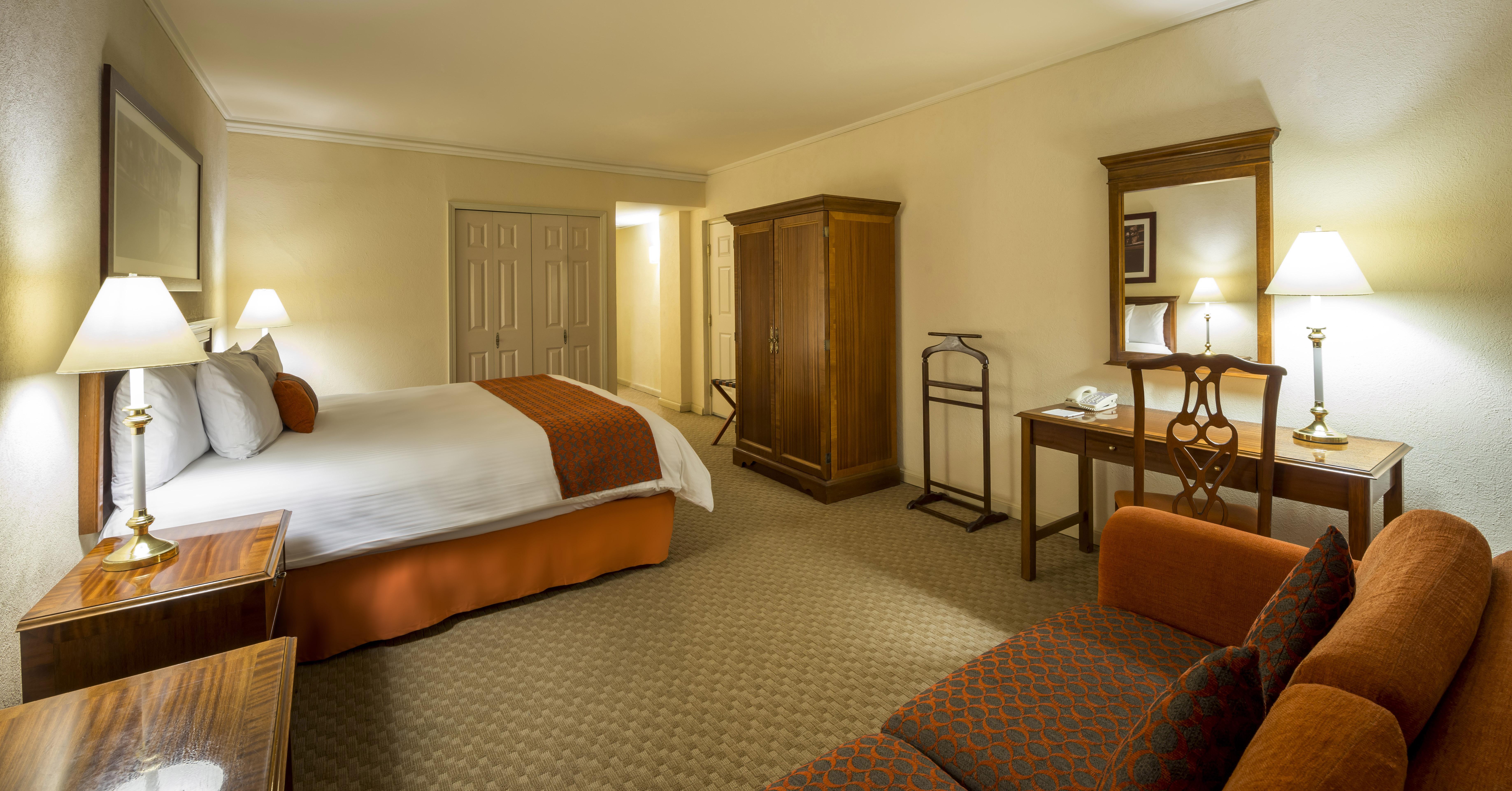 Camino Real Puebla Angelopolis 호텔 외부 사진 A guest room at the Lodge at Vail