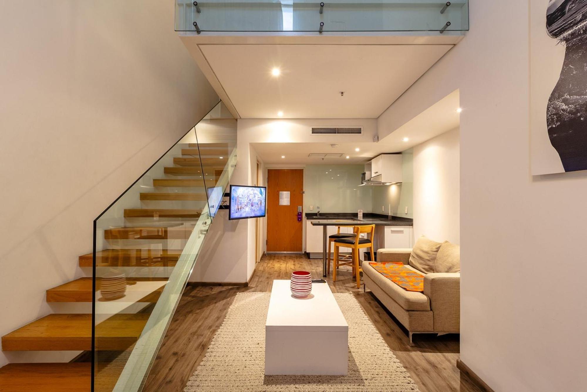 Camino Real Puebla Angelopolis 호텔 외부 사진 A duplex apartment at The Met